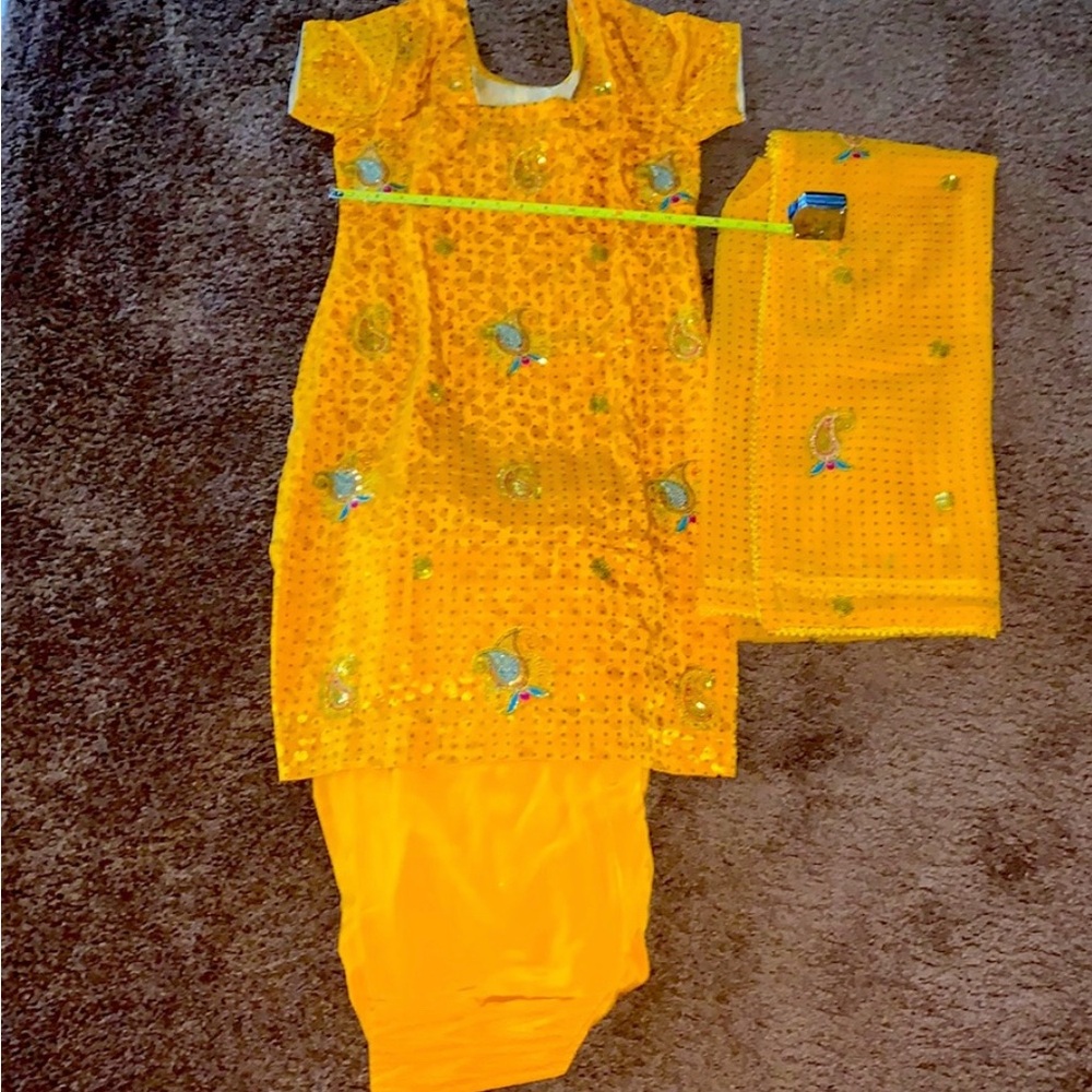 Salwar kameez patiala suit